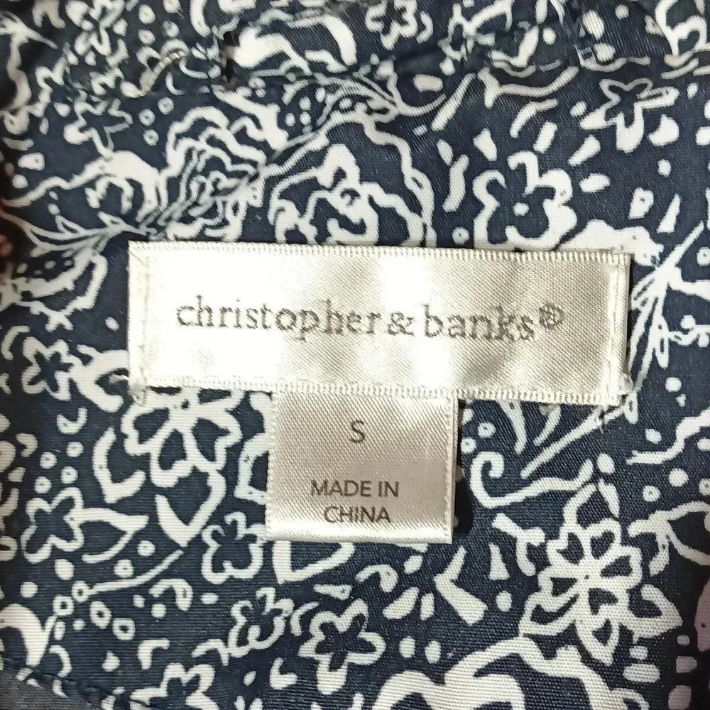 Christopher Banks quilted floral navy white zipper vest w/ pockets size S - Picture 6 of 7